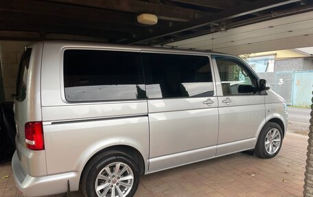 Volkswagen Multivan T5, 2012 год, 1 955 000 рублей, 10 фотография