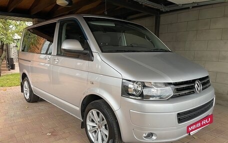 Volkswagen Multivan T5, 2012 год, 1 955 000 рублей, 8 фотография