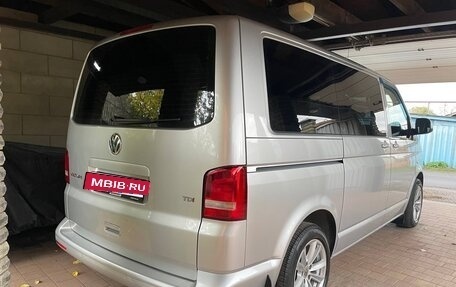 Volkswagen Multivan T5, 2012 год, 1 955 000 рублей, 11 фотография