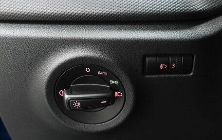 Volkswagen Polo VI (EU Market), 2021 год, 1 380 000 рублей, 11 фотография