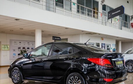 Hyundai Solaris II рестайлинг, 2013 год, 758 000 рублей, 5 фотография