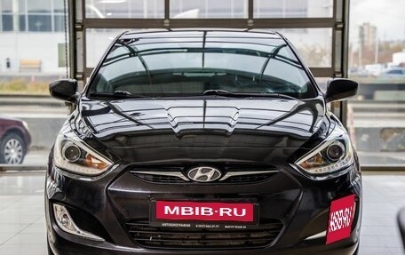 Hyundai Solaris II рестайлинг, 2013 год, 758 000 рублей, 2 фотография