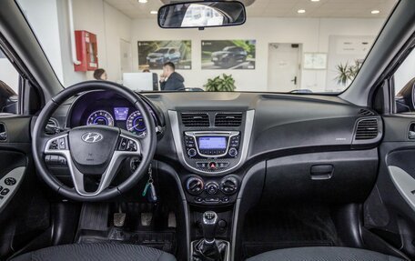 Hyundai Solaris II рестайлинг, 2013 год, 758 000 рублей, 15 фотография