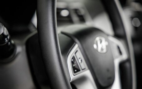 Hyundai Solaris II рестайлинг, 2013 год, 758 000 рублей, 18 фотография