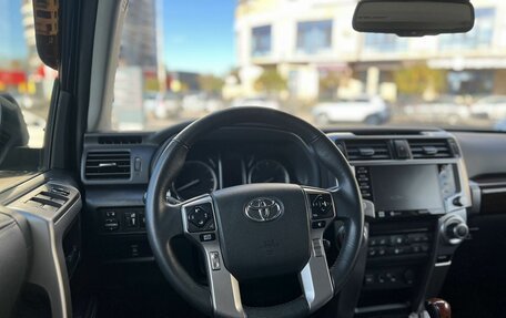 Toyota 4Runner V, 2019 год, 4 250 000 рублей, 10 фотография