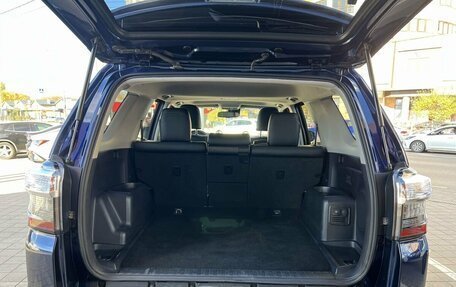 Toyota 4Runner V, 2019 год, 4 250 000 рублей, 21 фотография