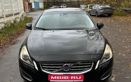 Volvo S60 III, 2011 год, 895 000 рублей, 4 фотография