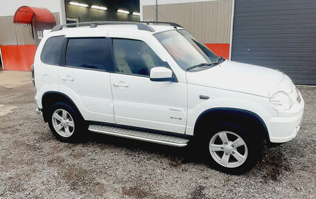 Chevrolet Niva I рестайлинг, 2014 год, 700 000 рублей, 3 фотография