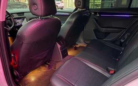 Skoda Octavia, 2019 год, 1 799 000 рублей, 12 фотография