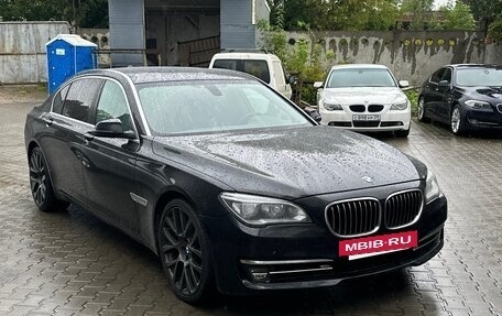 BMW 7 серия, 2012 год, 2 090 000 рублей, 3 фотография