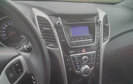 Hyundai i30 II рестайлинг, 2015 год, 899 000 рублей, 9 фотография