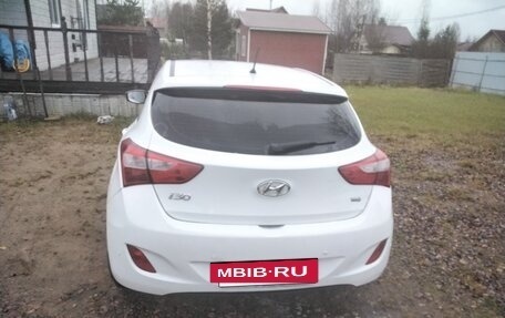 Hyundai i30 II рестайлинг, 2015 год, 899 000 рублей, 5 фотография