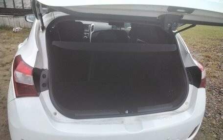 Hyundai i30 II рестайлинг, 2015 год, 899 000 рублей, 8 фотография