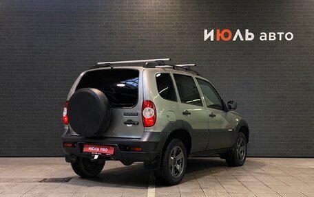 Chevrolet Niva I рестайлинг, 2019 год, 950 000 рублей, 5 фотография