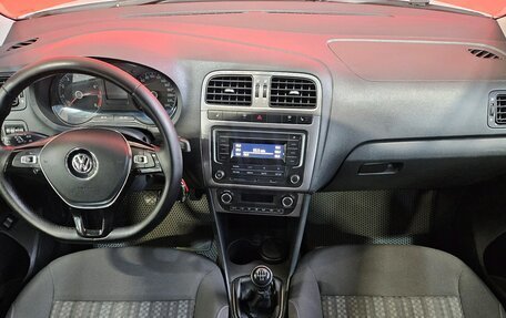 Volkswagen Polo VI (EU Market), 2018 год, 1 099 000 рублей, 9 фотография