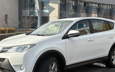 Toyota RAV4, 2013 год, 1 720 000 рублей, 10 фотография