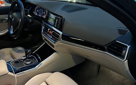 BMW 3 серия, 2021 год, 4 200 000 рублей, 12 фотография