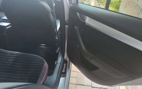 Skoda Octavia, 2016 год, 1 750 000 рублей, 16 фотография