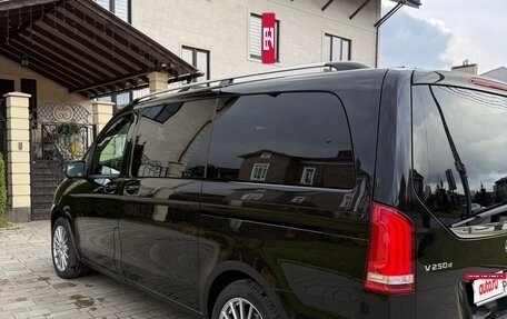 Mercedes-Benz V-Класс, 2018 год, 5 000 000 рублей, 12 фотография