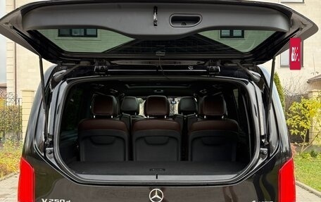 Mercedes-Benz V-Класс, 2018 год, 5 000 000 рублей, 10 фотография