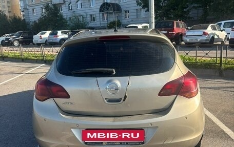 Opel Astra J, 2011 год, 400 000 рублей, 4 фотография