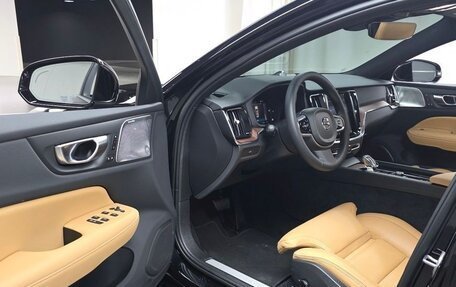 Volvo S60 III, 2024 год, 3 300 000 рублей, 18 фотография