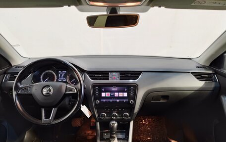 Skoda Octavia, 2017 год, 1 699 000 рублей, 8 фотография