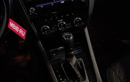 Skoda Octavia, 2017 год, 1 699 000 рублей, 10 фотография