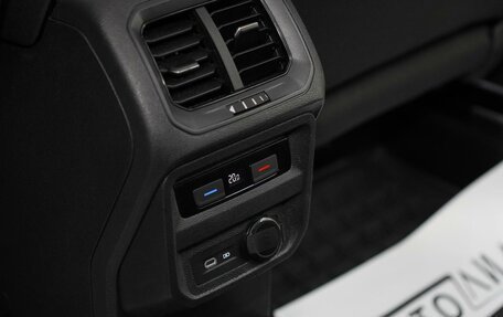 Volkswagen Tiguan II, 2021 год, 2 149 000 рублей, 10 фотография