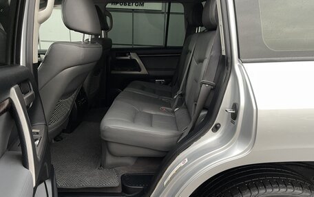 Toyota Land Cruiser 200, 2008 год, 2 797 000 рублей, 15 фотография