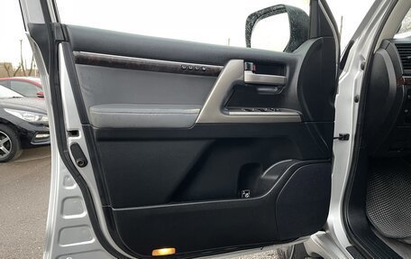 Toyota Land Cruiser 200, 2008 год, 2 797 000 рублей, 16 фотография