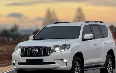 Toyota Land Cruiser Prado 150 рестайлинг 2, 2018 год, 4 500 000 рублей, 11 фотография