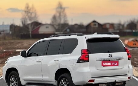 Toyota Land Cruiser Prado 150 рестайлинг 2, 2018 год, 4 500 000 рублей, 8 фотография