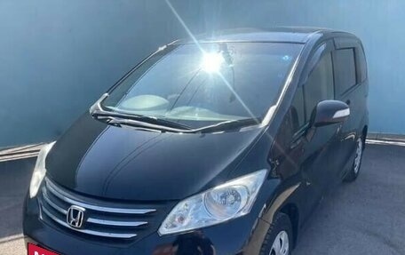 Honda Freed I, 2012 год, 1 300 000 рублей, 18 фотография