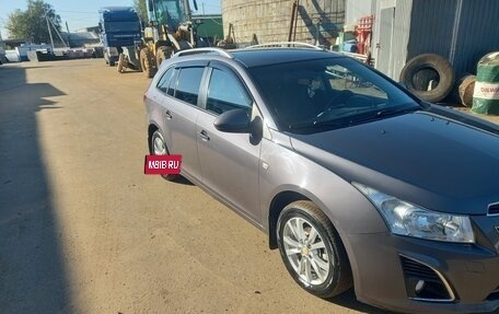 Chevrolet Cruze II, 2013 год, 930 000 рублей, 4 фотография