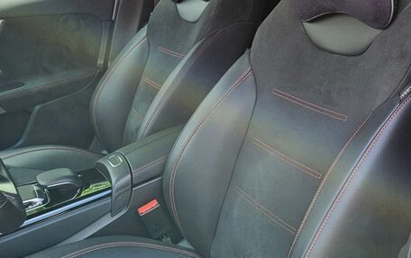 Mercedes-Benz A-Класс, 2019 год, 2 500 000 рублей, 9 фотография