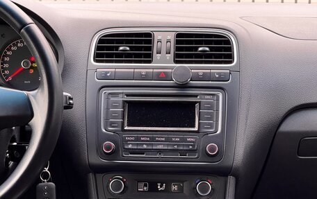 Volkswagen Polo VI (EU Market), 2014 год, 799 000 рублей, 19 фотография