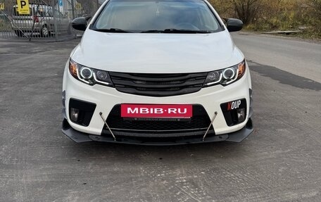 KIA Cerato III, 2011 год, 700 000 рублей, 1 фотография