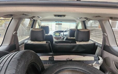 Toyota Estima III рестайлинг -2, 2002 год, 700 000 рублей, 14 фотография