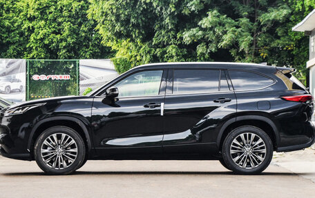 Toyota Highlander, 2025 год, 4 950 000 рублей, 8 фотография