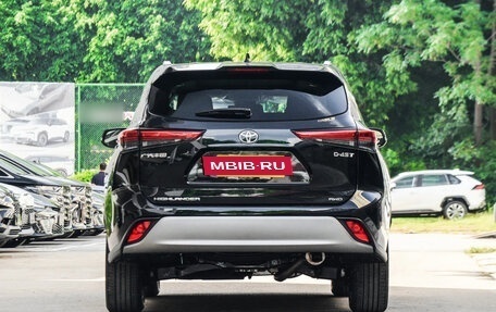 Toyota Highlander, 2025 год, 4 950 000 рублей, 9 фотография