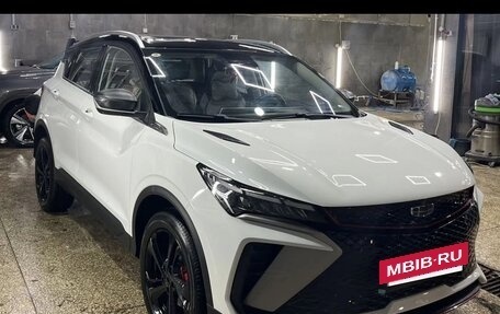 Geely Coolray I, 2024 год, 2 100 000 рублей, 2 фотография