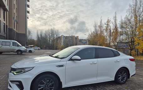 KIA Optima IV, 2019 год, 1 900 000 рублей, 11 фотография