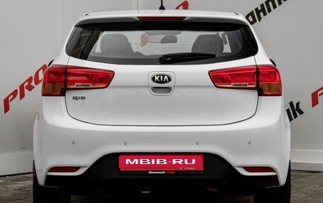 KIA Rio III рестайлинг, 2015 год, 1 140 000 рублей, 6 фотография