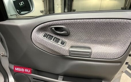 Suzuki Escudo III, 2002 год, 900 000 рублей, 8 фотография