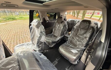 KIA Carnival, 2025 год, 9 900 000 рублей, 25 фотография