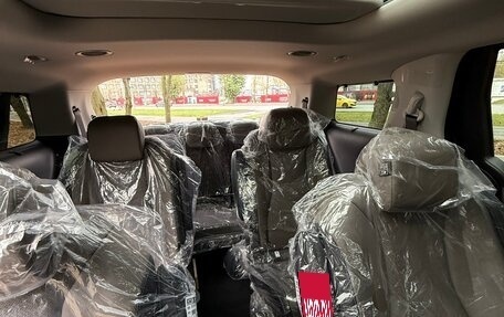 KIA Carnival, 2025 год, 9 900 000 рублей, 21 фотография