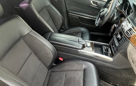 Mercedes-Benz E-Класс, 2013 год, 1 850 000 рублей, 2 фотография