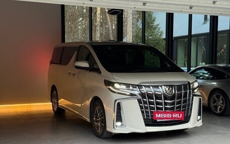 Toyota Alphard III, 2019 год, 6 100 000 рублей, 2 фотография