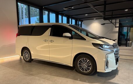 Toyota Alphard III, 2019 год, 6 100 000 рублей, 18 фотография